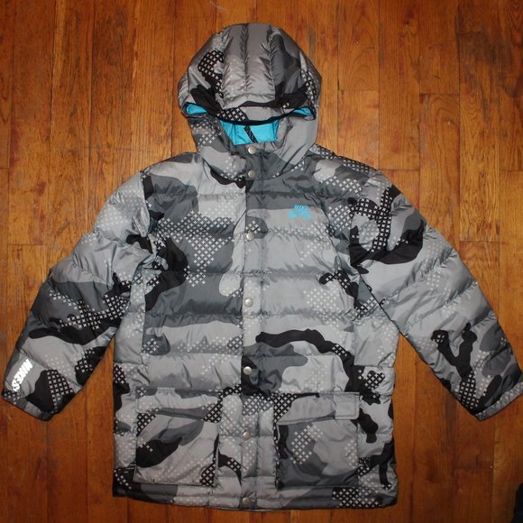 Nike SB Camoflauge Puffer Jacket + Patch - Picture 1 of 9